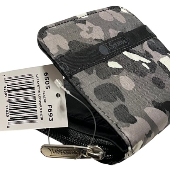 LE SPORTSAC Leopard Noir Bi-Fold Wallet NWT - Picture 4 of 15